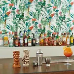 Maison Hotel 3*