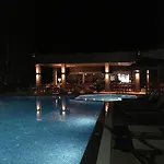 Maison Hotel
