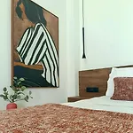 Maison Hotel 3*