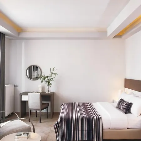 Хотел Maison 3*
