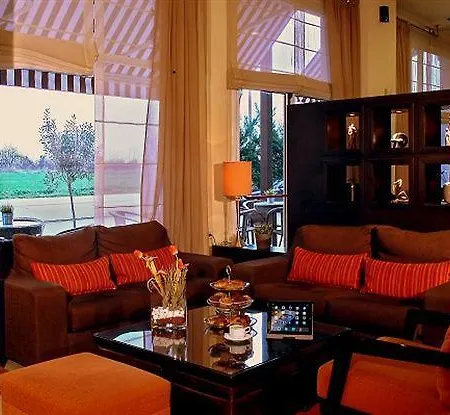 Maison 3* Chalkidona