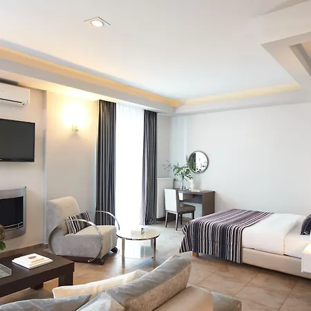 ホテル Maison ハルキドナ